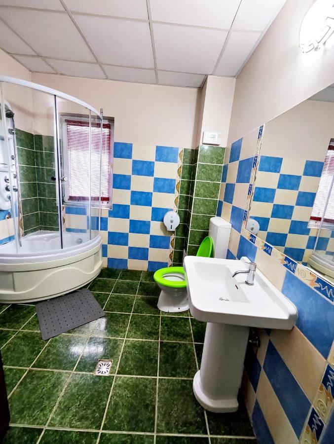Casa Thomas Cluj Hostel Kültér fotó